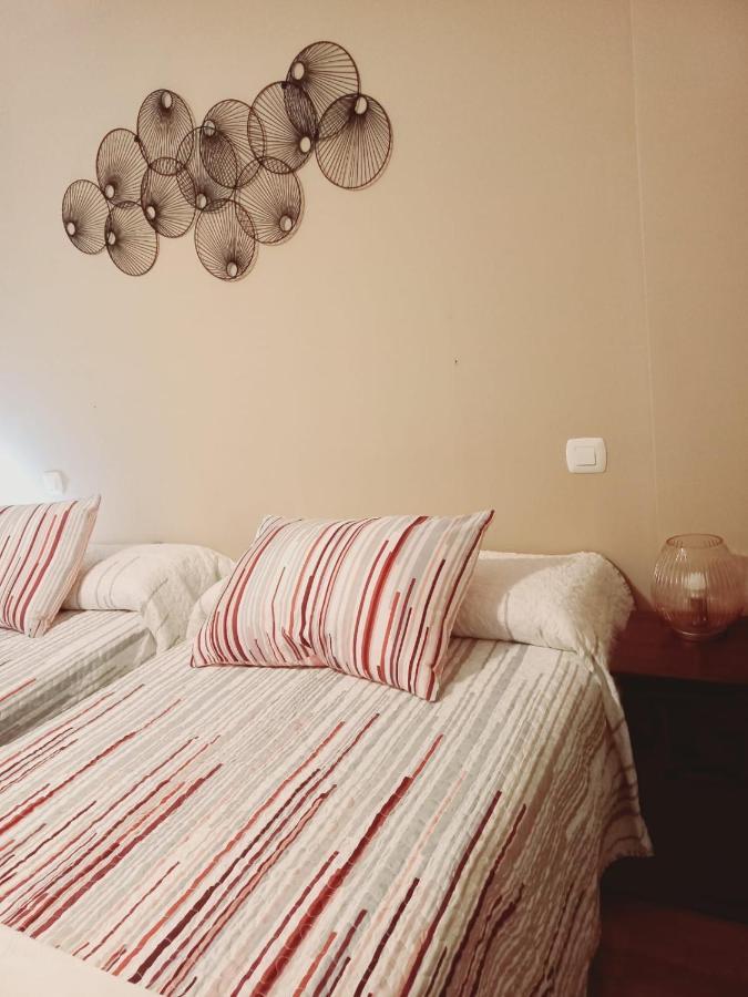 Apartamento Centrico Para 3 Con Wifi Y Garaje Tudela de Duero Ngoại thất bức ảnh