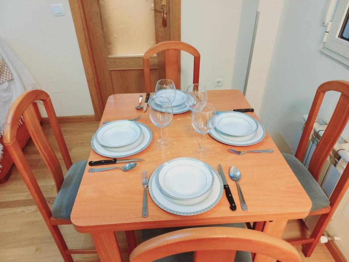 Apartamento Centrico Para 3 Con Wifi Y Garaje Tudela de Duero Ngoại thất bức ảnh
